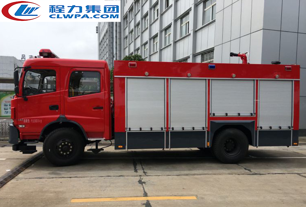 东风153型7吨水罐消防车_07